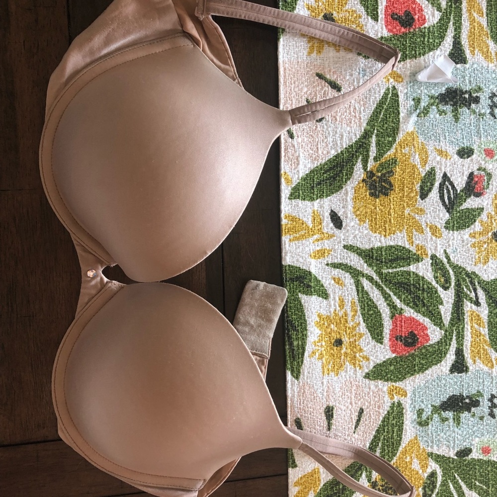 Victoria’s Secret bra
